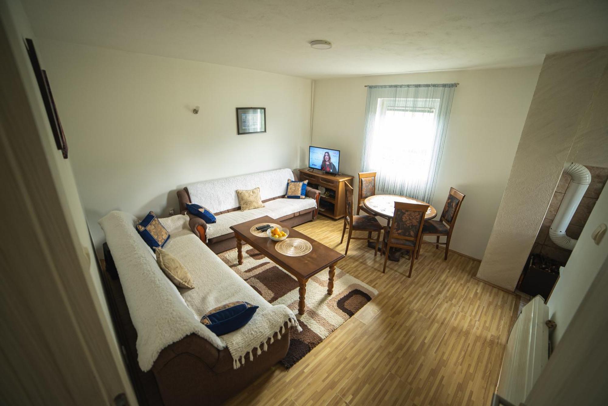 Guest House "Visnja" Zabljak  Luaran gambar